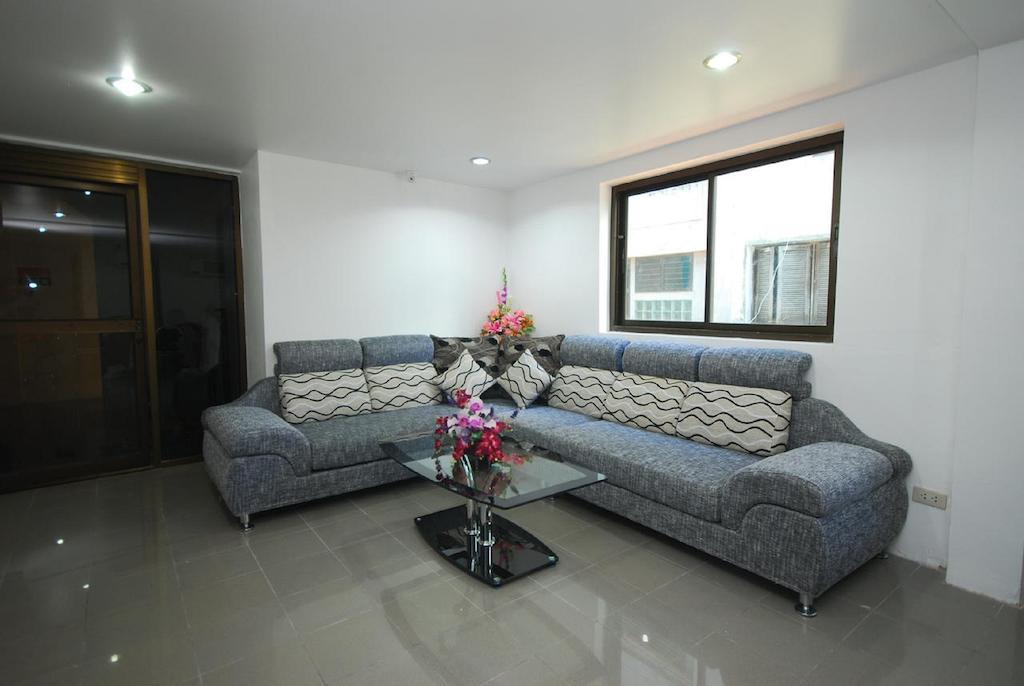 Patong Budget Rooms ภายนอก รูปภาพ