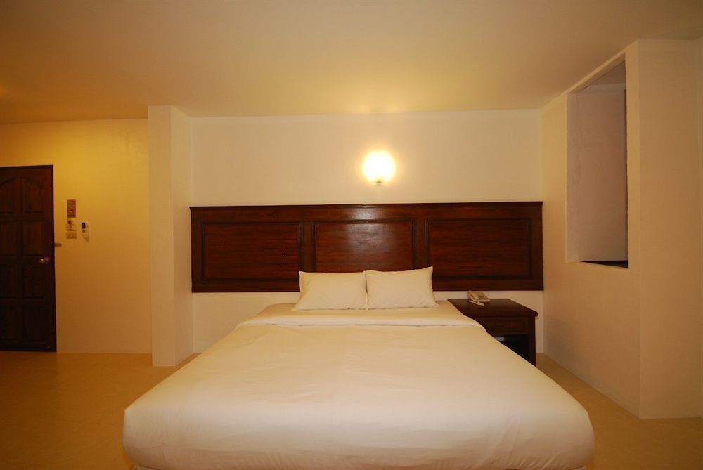 Patong Budget Rooms ภายนอก รูปภาพ